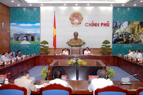 Президент СРВ провел рабочую встречу с членами комитета партийных работников правительства